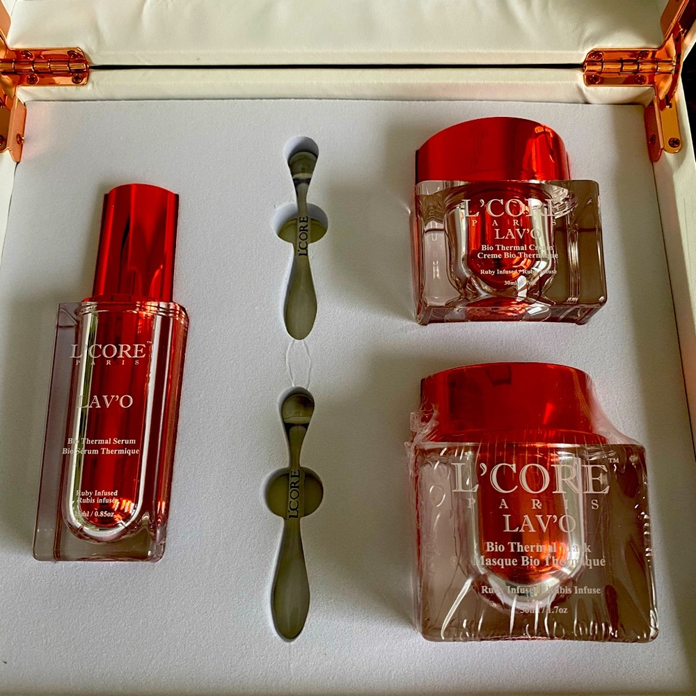 L’core Ruby Thermal Gift Set in Case